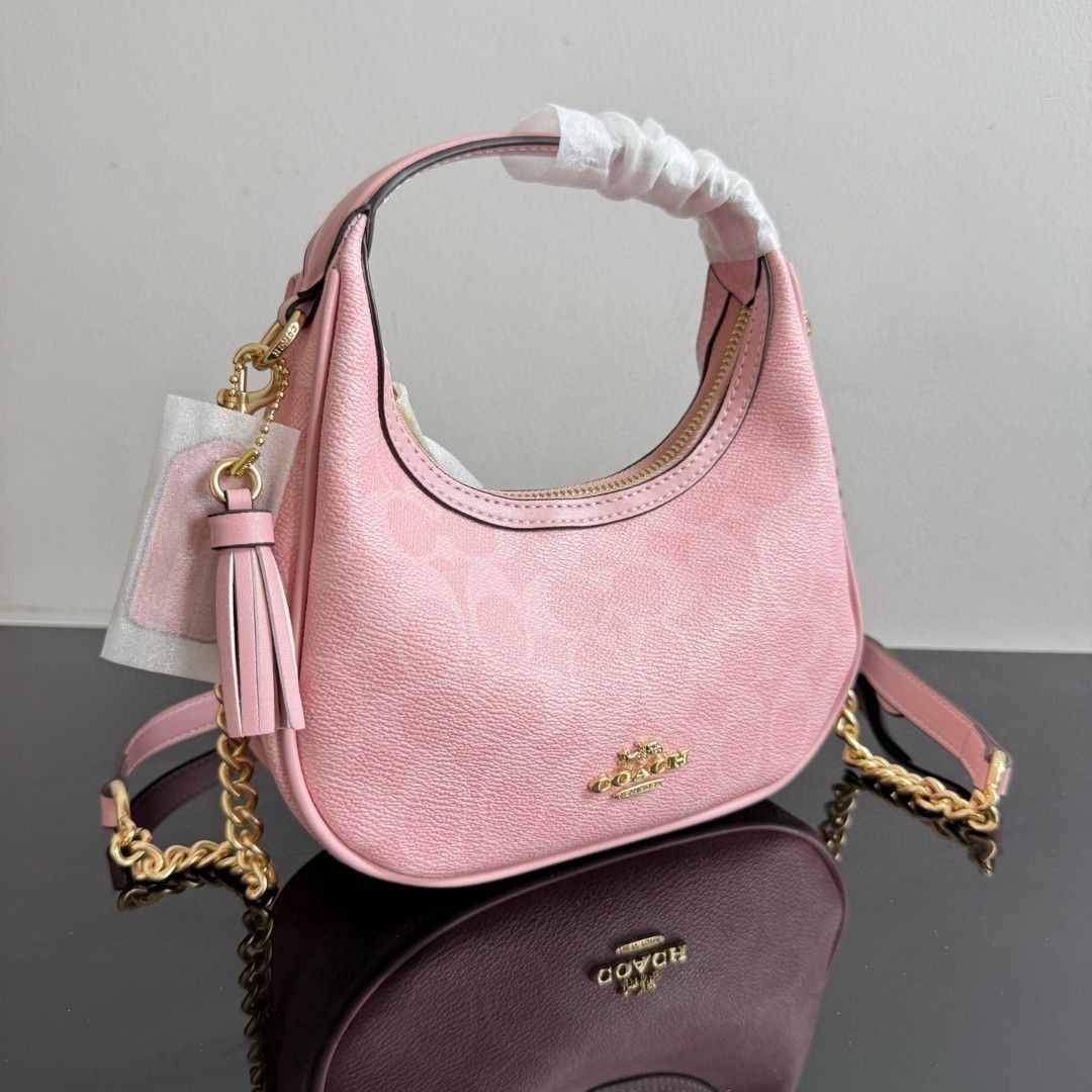 PINK COACH ARIA SHOULDER BAG!!