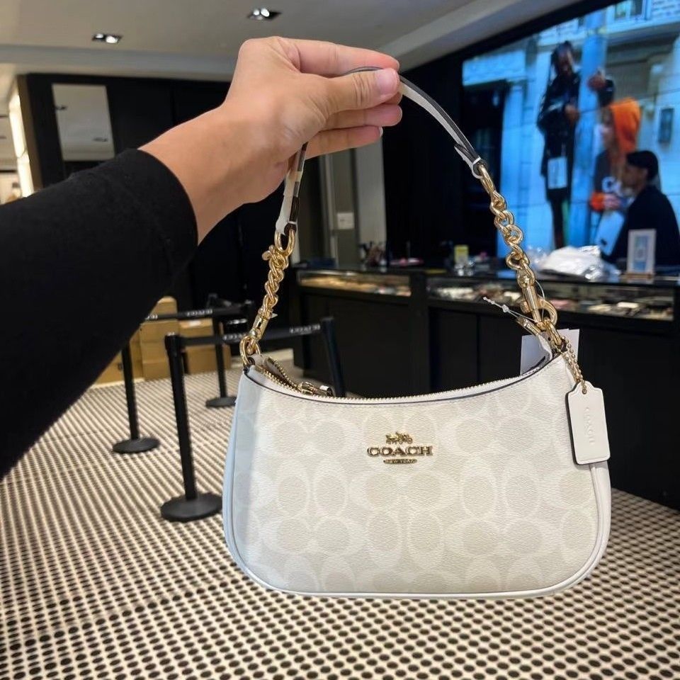 COACH TERI BAG!!